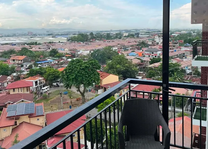 Royal Oceancrest Mactan Staycation Lägenhetshotell 3*