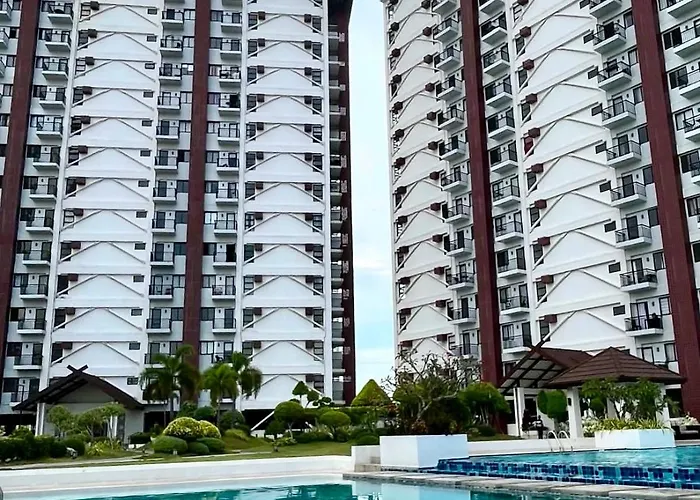 Royal Oceancrest Mactan Staycation Lägenhetshotell 3*