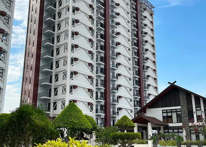 Royal Oceancrest Mactan Staycation