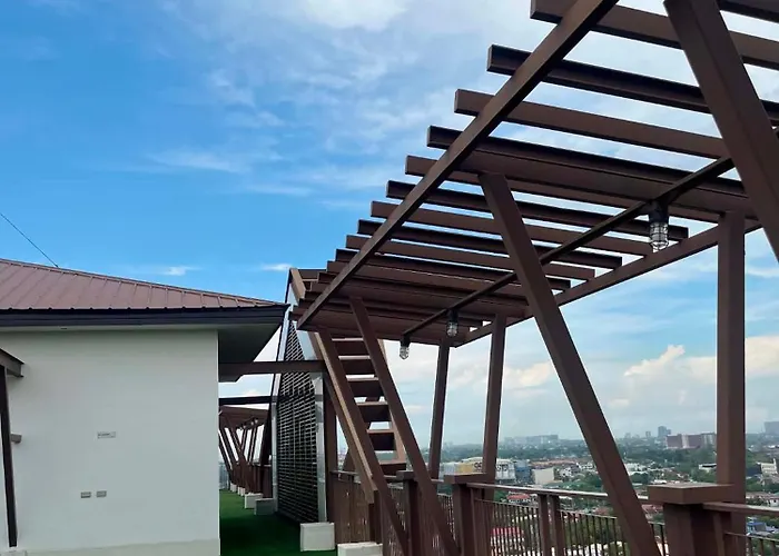 Lägenhetshotell Royal Oceancrest Mactan Staycation 3*