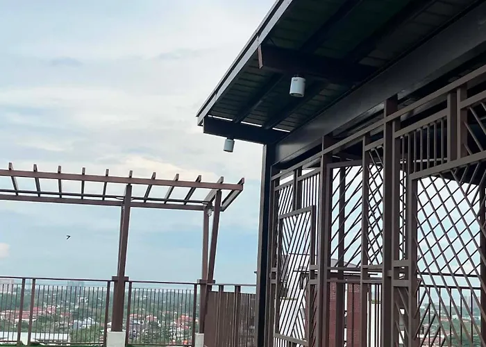 Royal Oceancrest Mactan Staycation Lägenhetshotell
